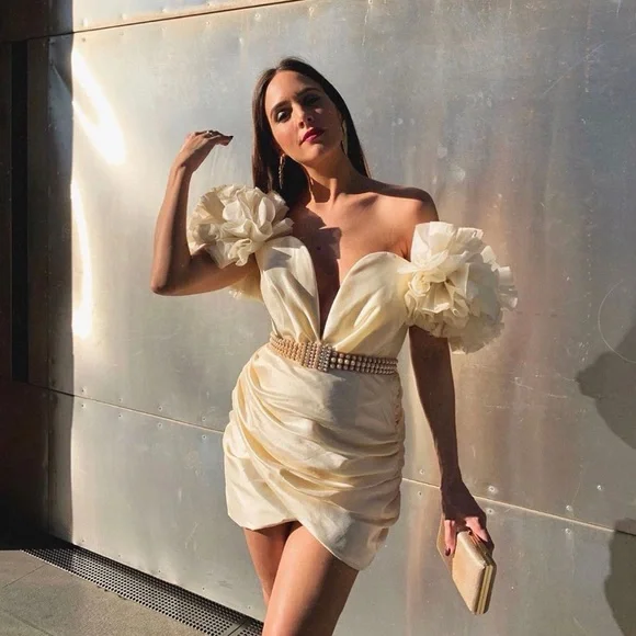 HOUSE OF CB 'Agatha' Ivory Organza Mini Dress NWOT - Picture 7 of 10